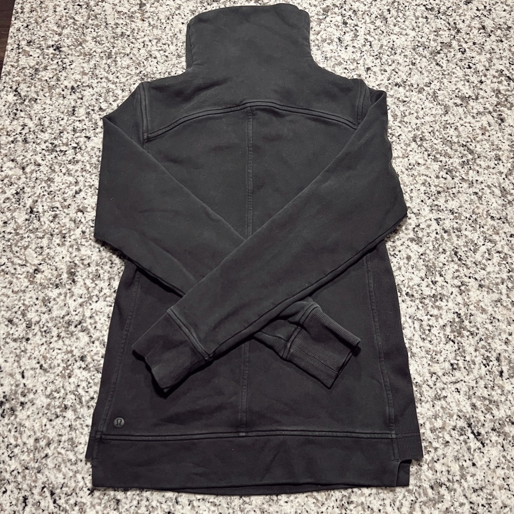 lulu lemon turtle neck hoodie